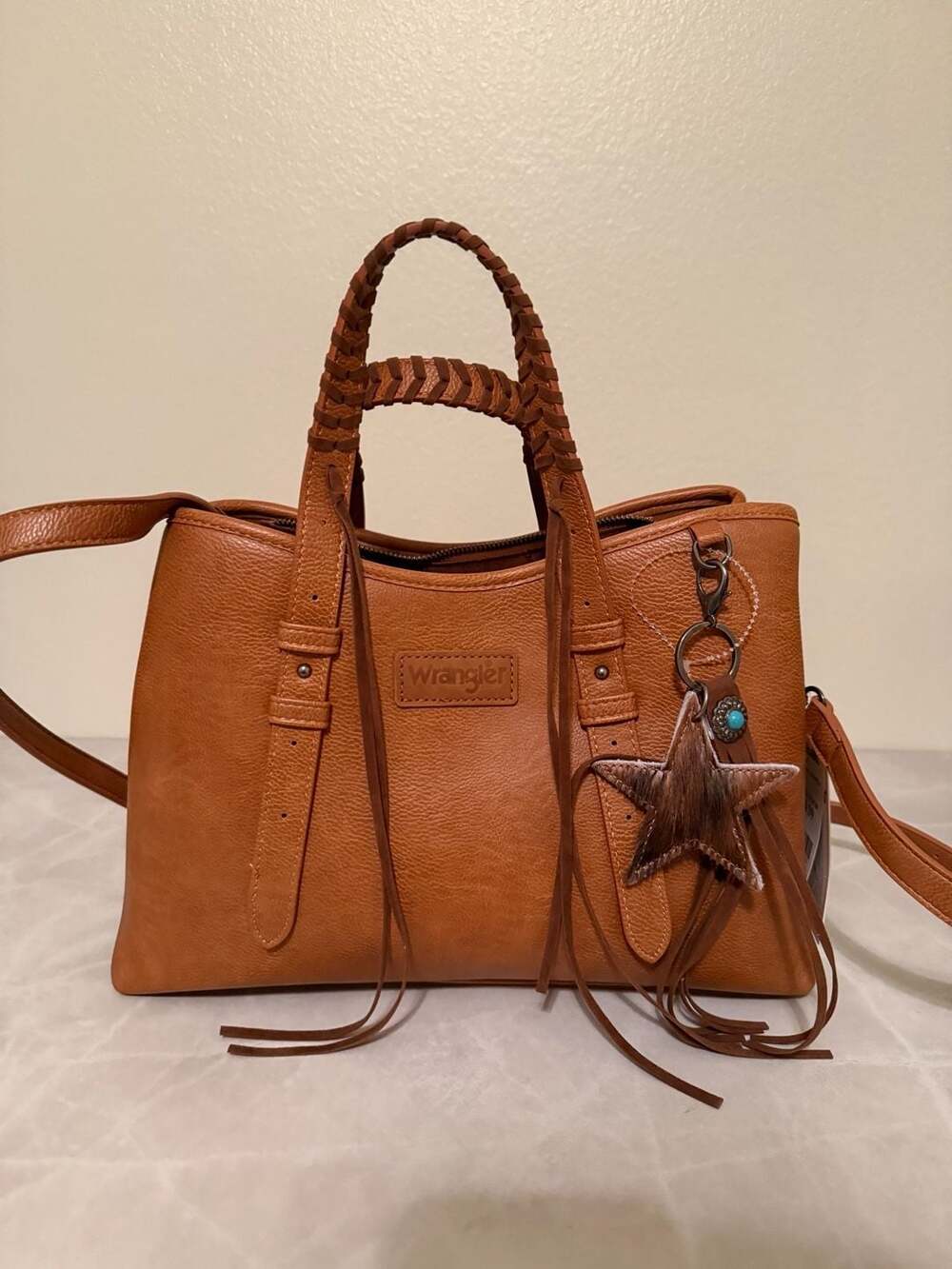 Wrangler Brown Leather Satchel Tote Handbag with Braided Handles and Star Charm - Picture 2 of 4